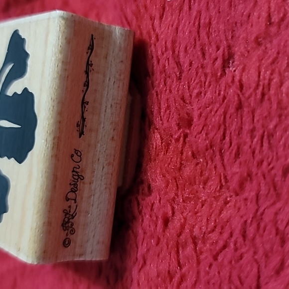 Crocus Flower Wooden Rubber Stamp - Picture 3 of 3